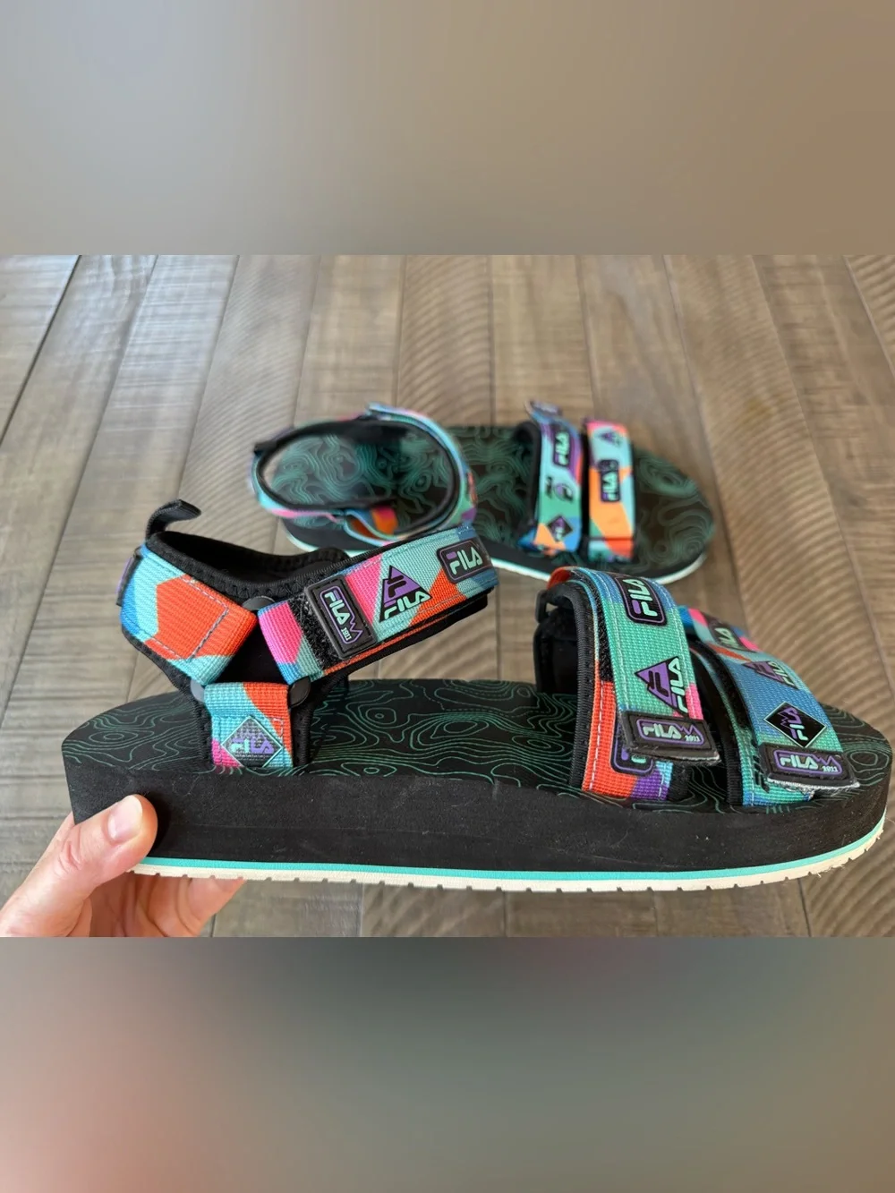 Fila Drifter DNS 90’s Vibe Retro Hiking Sandals Men's Size 11